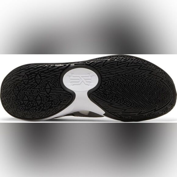 Men's Nike Kyrie Low 5 TB - Size 5. 5 - Black/White - Picture 4 of 7